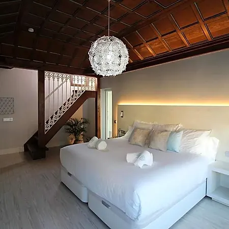Palacio La Floresta 2*
